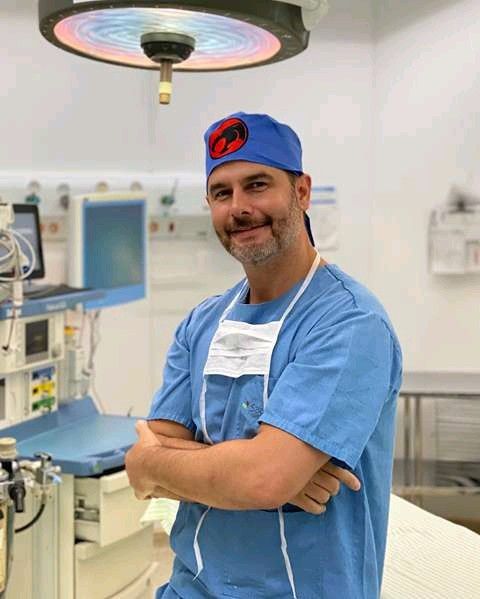 دکتر حسین سعادتی فر